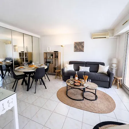 Avec Parking - 4 Pers. Apartment